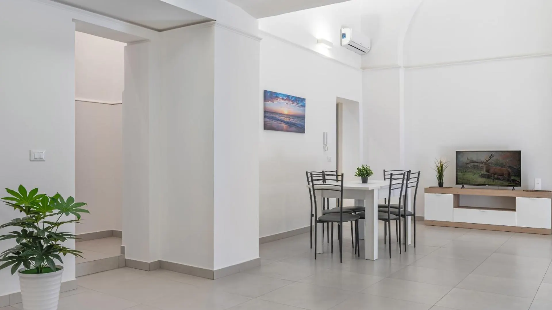 Parco Falcone Borsellino Modern Apartment Catania 0*,